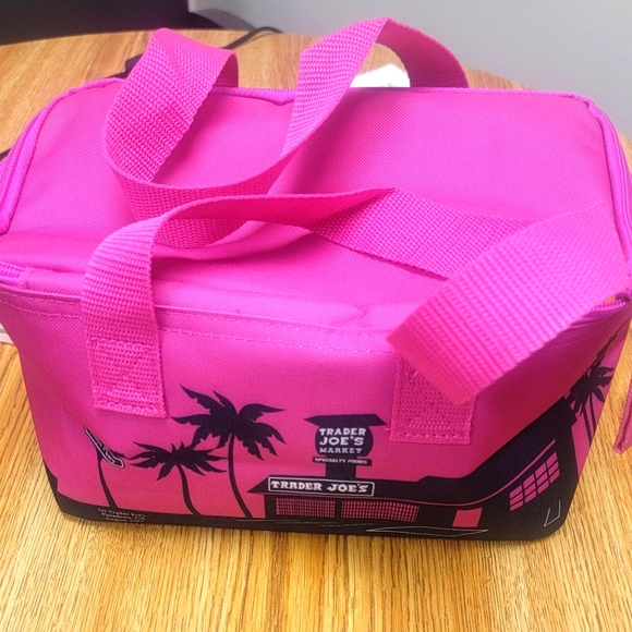 Set of 2 Trader Joe’s Pink and Teal Mini Insulated Bags - Newly Released - Picture 4 of 8